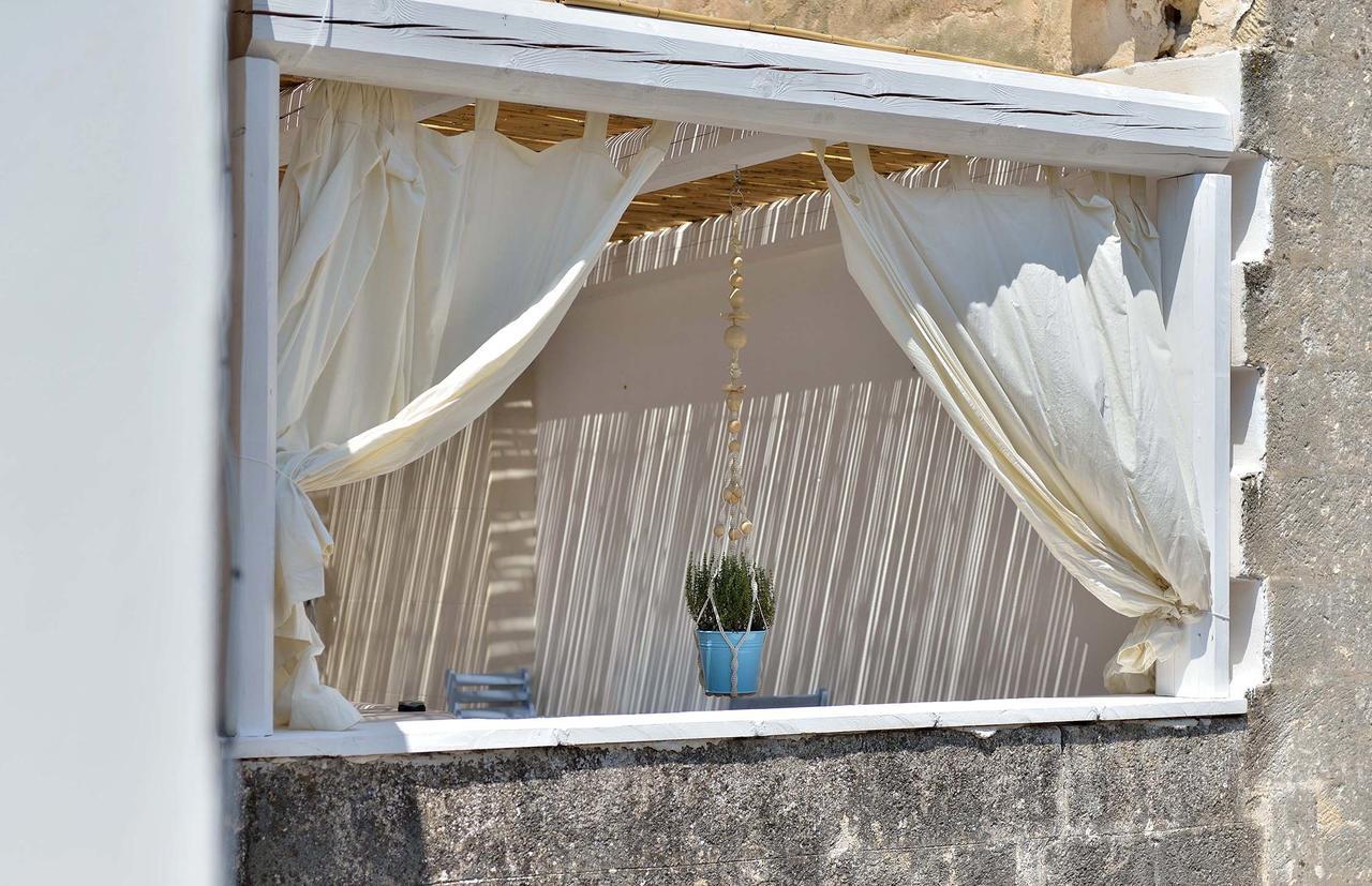 Bed and Breakfast Palazzo Kapece Монополи Экстерьер фото