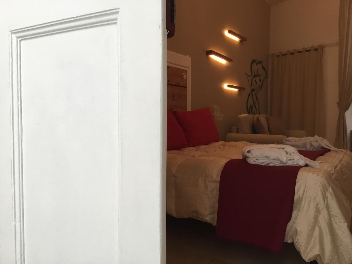 Bed and Breakfast Palazzo Kapece Монополи Экстерьер фото