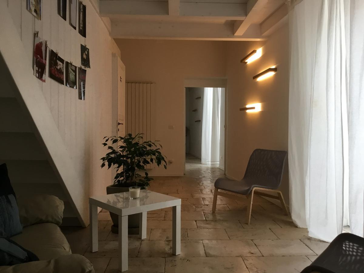 Bed and Breakfast Palazzo Kapece Монополи Экстерьер фото