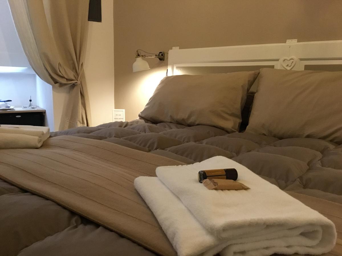 Bed and Breakfast Palazzo Kapece Монополи Экстерьер фото